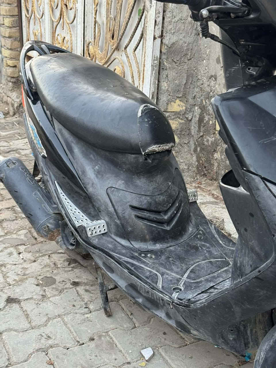 للبيع مستعجل على بيعته سعر ٤٠٠قفل مفتوحه نقصهه بس باتري مكان رميثه


**إذا كنت صاحب هذا الإعلان وتريد حذفه لأي سبب، رجاءا أرسل رسالة إلى الدعم الفني**