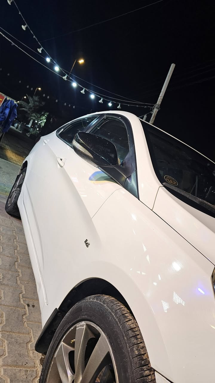 شباب اكسنت اللبيع 2012 خليجي مكفوله سياره رقم بابل مميز
محرك 1600 مكفول 
كير مكفول 
حداديه دبلت صدر كل ستوني معمره مكفول حت الحداديه 
موصفات شاشه تحكم فتحه اشاير بل مري كامره خلفي سياره جاهزه من كلشي سياره برغي ماعايزه جاهزه عنواني النجف سعره 95 ورقه ***********
