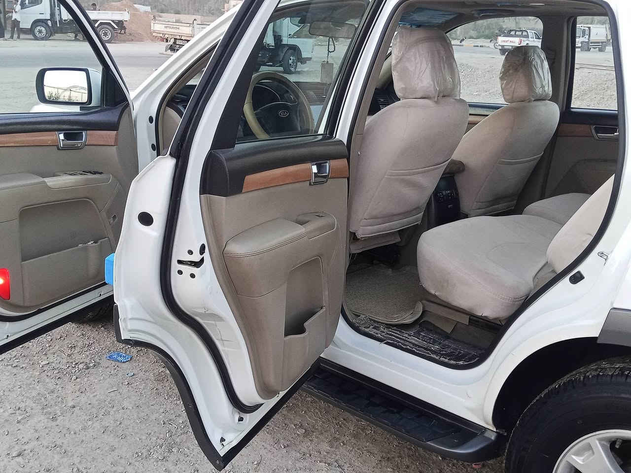 السلام عليكم
النوع : كيا مهافي ( خليجي) 
الموديل : 2013
الرقم : بغداد 
السياره :  كفاله عامه 
المواصفات : فول عده البصمه
بسمي 
العنوان : الديوانية الحمزة الشرقي 

باقي التفاصيل الاتصال ؏ الرقم 
***********
