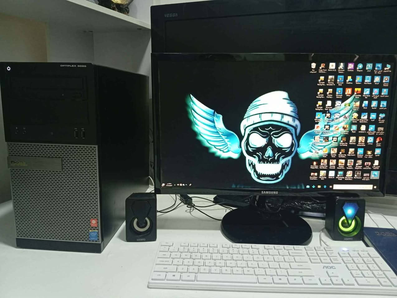 السلام عليكم حاسبة كاملة للبيع 
الجهاز: Dell OptiPlex 3020.
المعالج: Intel Core i5-4590 (جيل رابع) بسرعة 3.30GHz.
الذاكرة (RAM): 8 جيجابايت (12288MB).
نظام التشغيل: Windows 10 Pro 64-bit.
نسخة DirectX: DirectX 12.
كرت الشاشة: Intel(R) HD Graphics 4600 (داخلي).
كرت شاشة خارجي 560
ذاكرة العرض (VRAM): 112 ميجابايت.
الذاكرة المشتركة: 2048 ميجابايت
ملحقات كيس وشاشة وكيبورد وماوس وسماعات ام انارة حاسبة راقية وسلسه سعر 250 الف شامل التوصيل 
  مكاني بغداد متوفر توصيل كافة محافظات العراق بغداد, العراق


**إذا كنت صاحب هذا الإعلان وتريد حذفه لأي سبب، رجاءا أرسل رسالة إلى الدعم الفني**