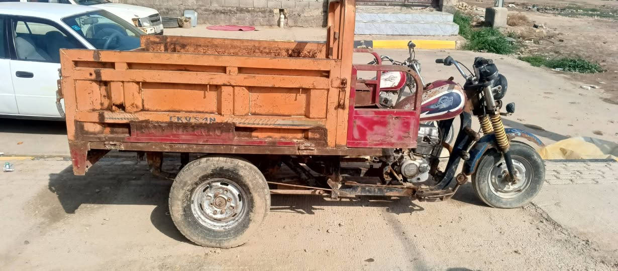 للبيع ستوته نظيفه كلك السعر 300 وبيه مجال
مكان الحي. ناحيه البشائر 
للاتصال ***********
