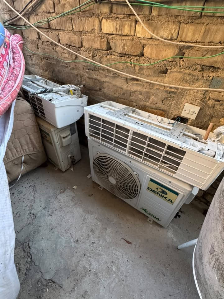 سبلت عدد ثنين شغال اخو الجديد طن واحد استعمال سنه واحده
السبلت الواحد 300 واذا تاخذهن اثنينهن ب 500
للتواصل *********** 
مكاني بغداد حي القادسيه
