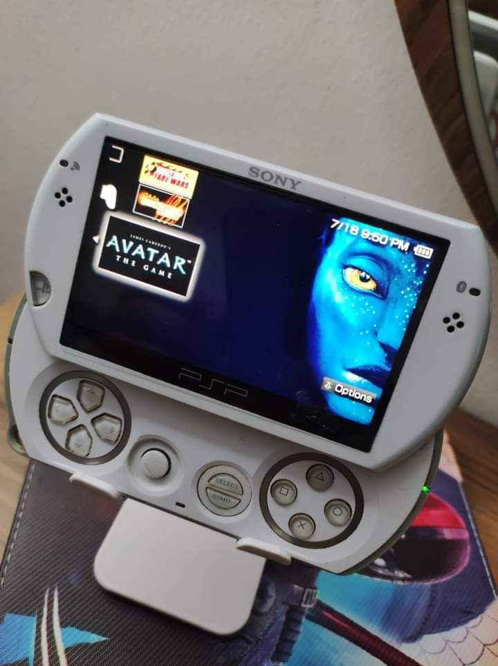 Psp gord 16gb نظافة 99% 
يشغل جميع العاب 
السعر 85 الف وبيه مجال ديوانية, القادسية


**إذا كنت صاحب هذا الإعلان وتريد حذفه لأي سبب، رجاءا أرسل رسالة إلى الدعم الفني**