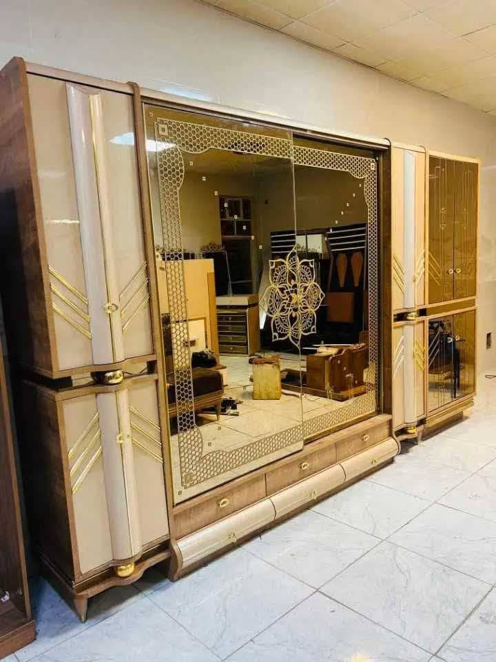 غرفه ضخمه حلوه بسعر مناسب اي استفسار وتساب  ***********
