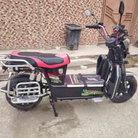 هارلي 6 بطاريات ملف 2000 نظيفة جدا تتحمل اوزان ثقيلة 4 دبلات في للخلف ...