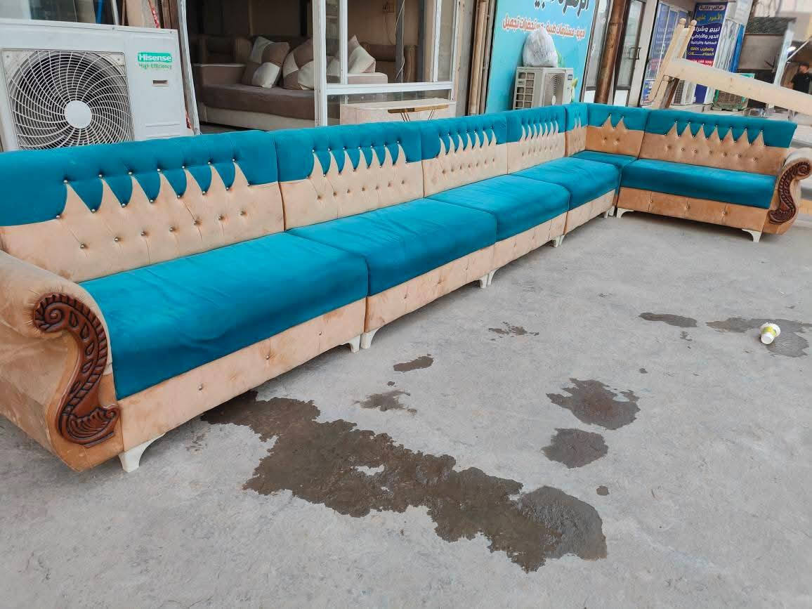 ديوان نجارة ١٢ نفر السعر ٢٢٥ ألف شرط نجارة ثكيل  عنوان حلة نادر ٣ مقابيل المركز الصحي معرض احمد العنزي لاثاث المنزلي واتساب *********** بيع وشراء اثاث المستعمل
