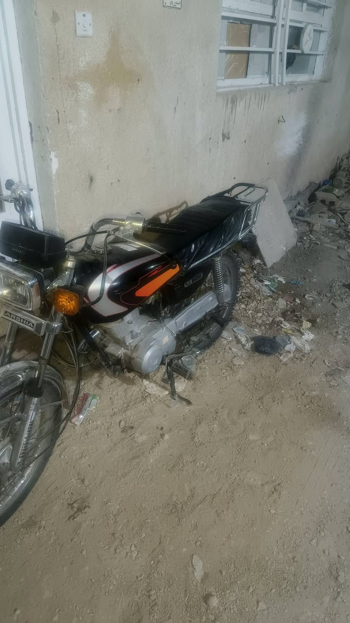 اربع كير ارشه البيع مفتوحة مديل2019 سعر600 بيه مجال اوراق صولي


**إذا كنت صاحب هذا الإعلان وتريد حذفه لأي سبب، رجاءا أرسل رسالة إلى الدعم الفني**