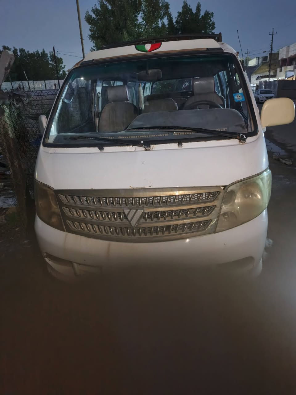 السلام عليكم كيا فتون 2009 رقم بغداد
العنوان بغداد العبيدي 
السعر ٥٥ 
***********
