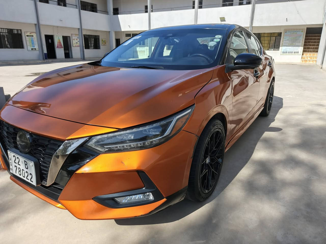 نيسان سنترا (SR اعلى فئة ولون مميز)
الموديل2020
(رقم أربيل)
الممشى(94 الف ميل) 
المحرك(2000)    
مكينه وكير شرط 
(تشغيل بصمة+بصمة أبواب)
(مثبت سرعة+تحكم ستيرن)
(فتحة سقف / 5 كاميرات 360)
(لايت عدسة ليد نهاري)
(مقاعد جلد كهربائية وهيتر + هيتر ستيرن) 
(سماعات BOSE)
نظام قيادة (عادي واقتصادي وسبورت) 
ويل كاب (SR)
ضرر السيارة(صندوك/ خلفي بدون ايربك) وبدون قطرة صبغ وبدون دواخل   
السعر(139)وبيها مجال بسيط
الموقع(موصل أيسر) 
للتواصل واتس اب او اتصال (***********)
