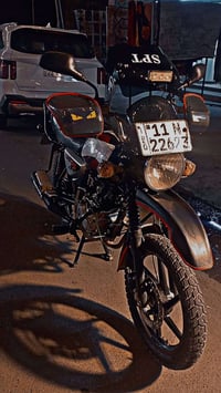 بوكسر2023مرقم بغداد انكليزي دراجه كلش نضيفه ومابيه اي نقص رايده ب2300و...