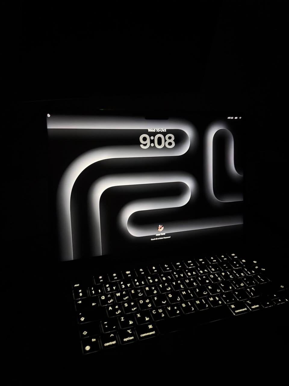 Macbook m3 pro
M3 pro chip 

memory ￼512 

14 inch 

18 ram

31 battery cycle 

نضيف جداً 2200,000

مكاني بغداد


**إذا كنت صاحب هذا الإعلان وتريد حذفه لأي سبب، رجاءا أرسل رسالة إلى الدعم الفني**