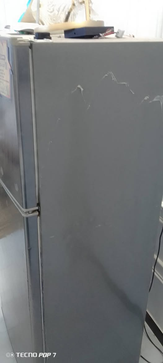 ثلاجه البيع على فحص الجديد ب جيس سعر على خاص تصال على وساب ***********

