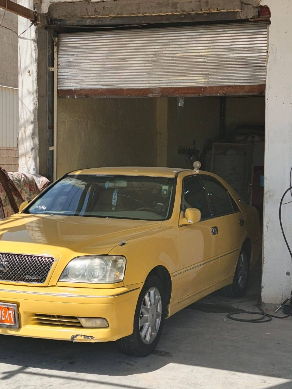 فره كامله لبيع
السياره رجعت خصوصي
4بيبان
زوج جاملغات
وبينيد و جنطه
للبيع لتواصل
***********
