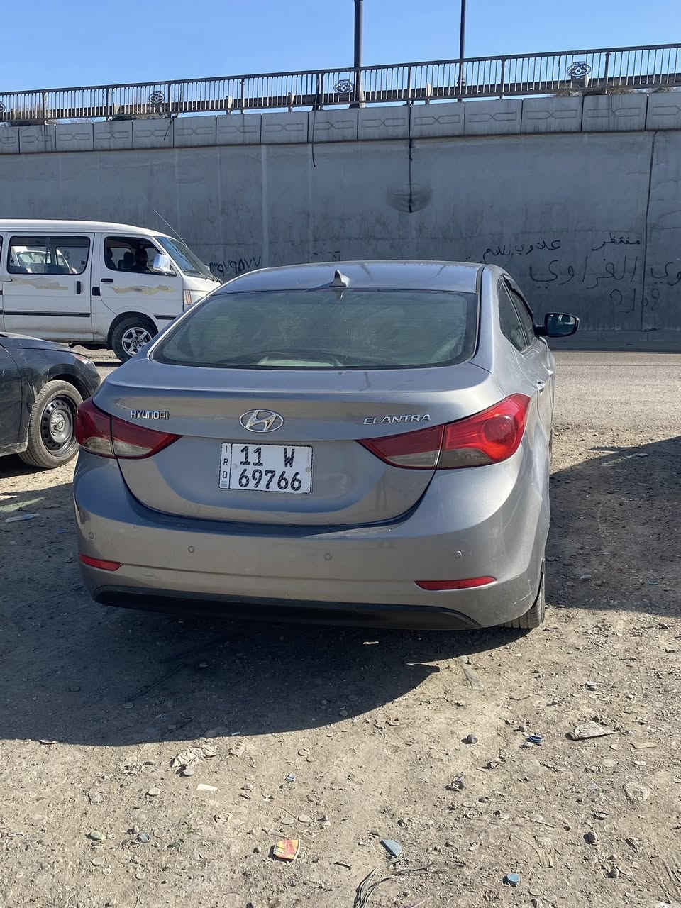 سلام عليكم لانتره للبيع موديل 2013وارد امريكي سياره خير من الله بارد بل باب سايق وجاملغ الخلفي مكاني بغداد المحموديه السعر 100وبيه مجال رقم بغداد نكليزي سياره بسمي تحويل مباشر رقم( ***********)(***********
