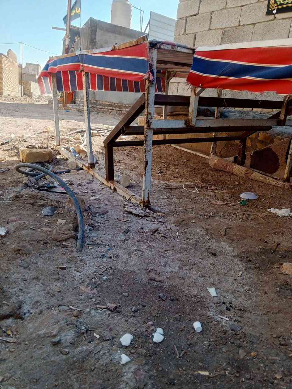 سلام عليكم قمريه البيع جاهزه تفصال 
  سعر 100 او بيهه مجال مكان ناصريه مركز  
الرقم ***********

