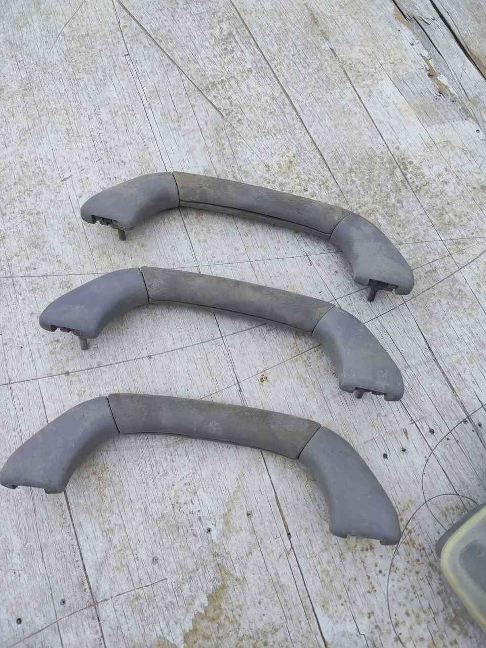 يوجد لدينا غراض بطه كامله البيع بيبان بطه وكشنات بطه البيع التواصل ع الرقم ***********
