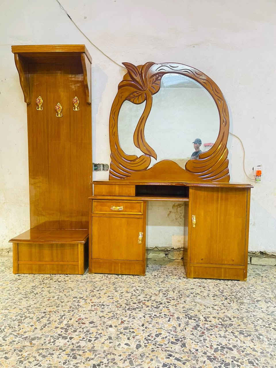 السلام عليكم
غرفه ام سته ملحق صاج مستخدمه نضيفه
السعر 700وبيها مجال 
 مكاني بغداد مدينه الصدر واكو توصيل 🚚


**إذا كنت صاحب هذا الإعلان وتريد حذفه لأي سبب، رجاءا أرسل رسالة إلى الدعم الفني**