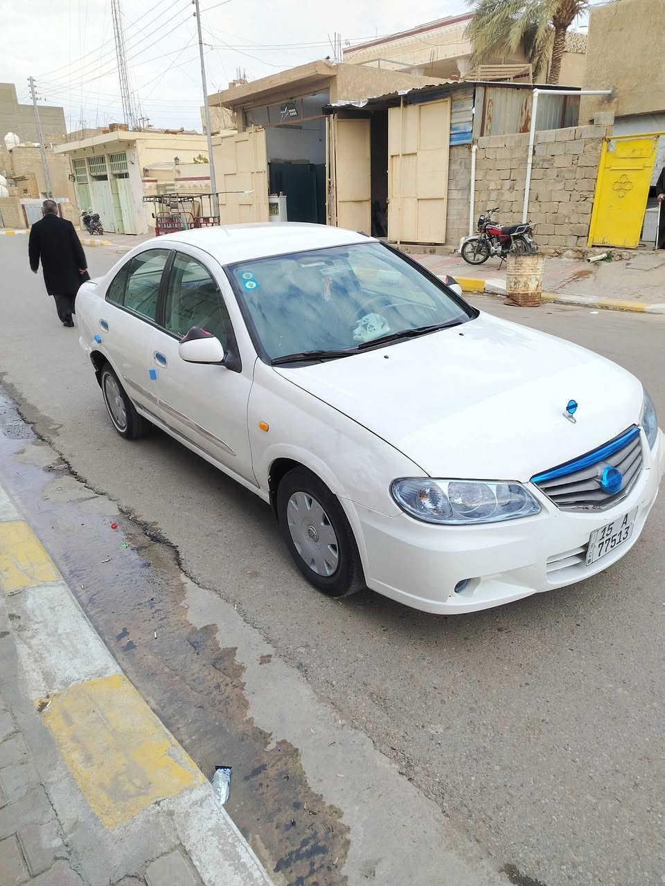 السلام عليكم سني ياباني موديل 2000 رقم انبار انكليزي كير اوتوماتيك بي خلل في النمره الرابعه محرك جيد تبريد شغال بيها صبغ بابين بدون دواخل السعر 67 بيع او مراوس. بسبعه راكب العنوان الرمادي ***********
