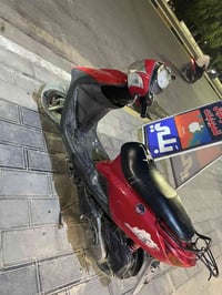 دراجه اكزز بغبغاء موديل ٢٠٠٩ كفرات كلها ختم واحد  مكينه مملعوب بيها ده...