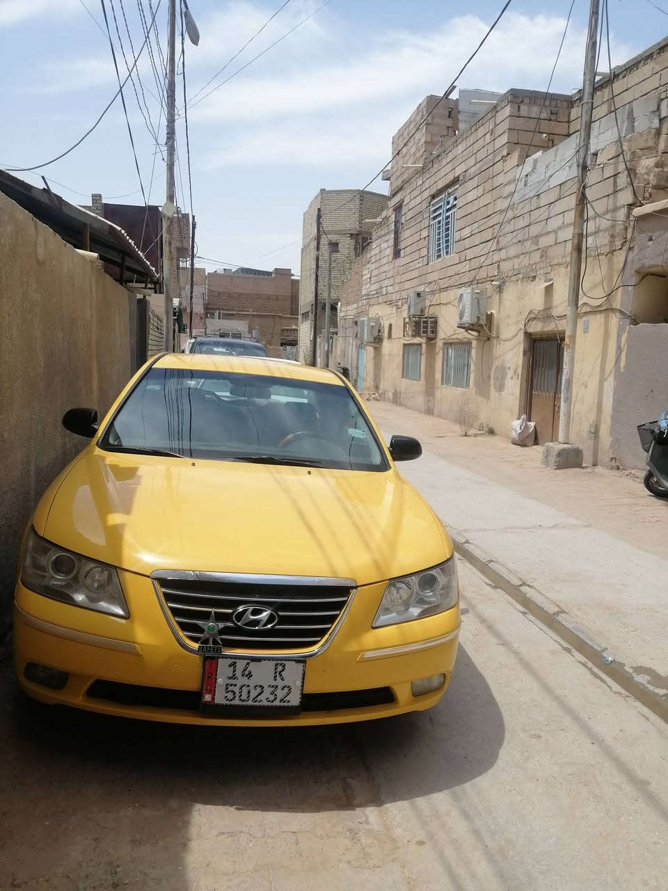 السلام عليكم . سوناتا خليجي رقم انكليزي  مكفوله كفاله عامه من كلشي محرك كير مكفولات تبريد ثلج حداديه جديده السعر 100  للاستفسار الاتصال العنوان كربلاء 
***********
***********
