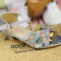 جزمات أطفال • مشكل • مريحة