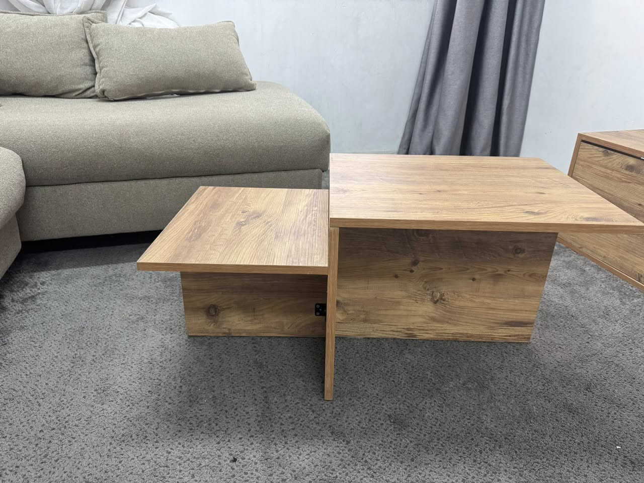 ميز بلازمة تعليك وطبله وسطيه وميز طعام سعر 300 وبيه مجال مصار هواي من فصلتهم كللش نضيفات مابيهن اي ضرر


**إذا كنت صاحب هذا الإعلان وتريد حذفه لأي سبب، رجاءا أرسل رسالة إلى الدعم الفني**