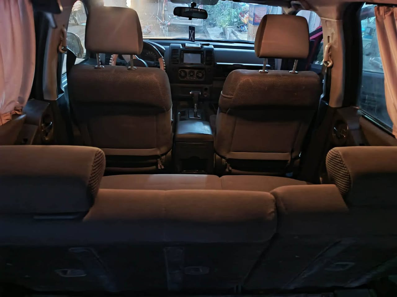 للبيع او مراوس 
نيسان اكستيرا م//8
گير ومحرك وتارات وتبريد مكفولات بدي نضيف جدا سنويه جديد كهربائيات شغاله لايت زنون اصلي
بغداد سياره مالت بيت وجناي لون دم الغزال استفسار//***********
