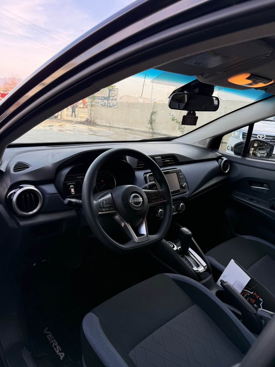 نیسان فێرسە مۆدیڵ 2024 موسەفات SV 
سیارەکە وەکوو بۆیاخ هەدووک چەمەلاخی پێشەوەی بۆیاخە 
پشتوو پێشی کەپسە 7 مایل ڕۆشتوە بێ شوختە تازە ڕەقەم کراوە بەناوی خۆمەوەیە گێڕوو مەکینەی بەشەرتە
‎ژم ***********  تیلگرام وەسئەپ 
نرخەکەی  128گەڵاوو مەجال رانية, السليمانية
