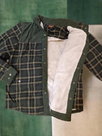 فرو جديد • وزن ٩٥-١٠٠ • طول ١٨٠-١٩٠