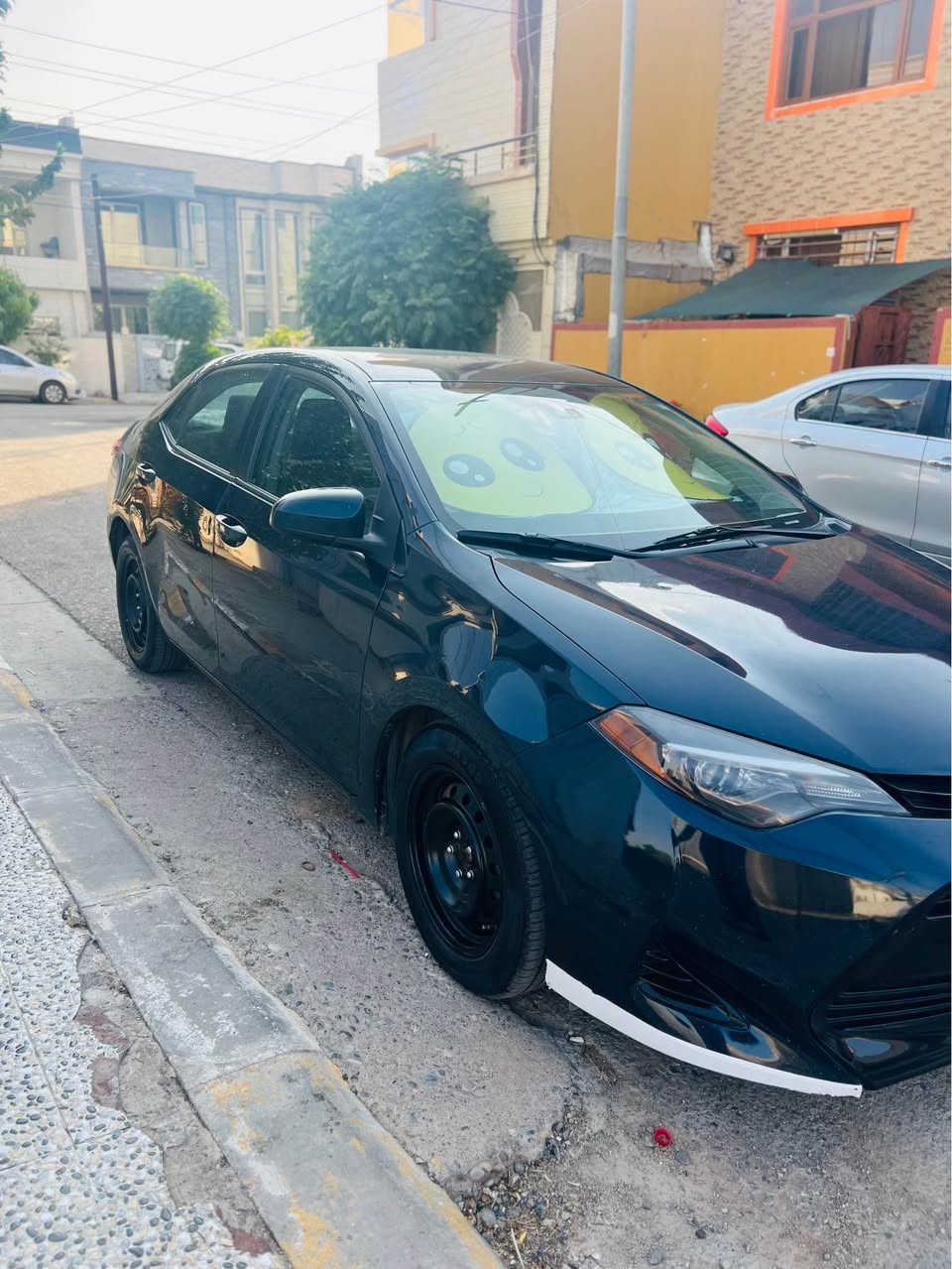 السلام عليكم اخوان للبيع كورلا موديل 2017  لون نيلي سبع الوان كير اوتوماتيك كير محرك شرط مامفتوح رقم سليمانيه سنويه و لوحة كله جديد لحد 2029 بسمي دفتر بانزين موجود  تخم تايرات جديد صار اسبوع شادلها تبريد ثلج ❄️  تخم صدر جديد باتري جديد سياره فقط ربع بنيد معجون و صار نص بنيد صبغ بدون دواخل و ايرباك باقي مكفول  و مكانين بارد بيها مواصفات  LE معروفه تبريد بيانو و رادار و كشنات هيتر وللاستفسار ازيد اتصل *********** و *********** اسيا واتس اب موجود مكاني كركوك حريه قرب ملعب دولي كركوك, العراق
