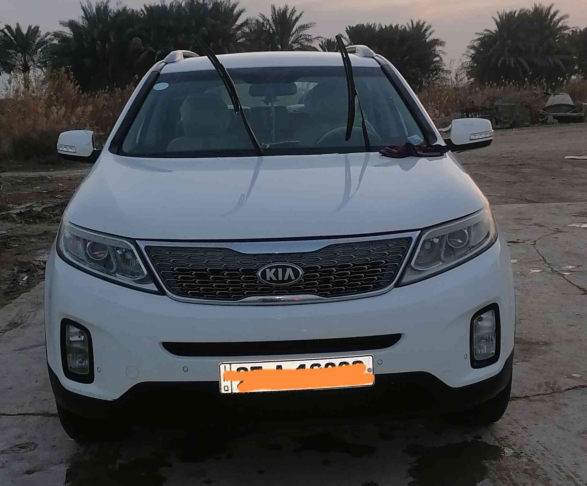 سورنتو ١٣ شكل ١٥ خليجي مكفولة
٦سلندر    ٧ راكب    ٣قطع تبريد
فول مواصفات
ماشيه ١٩٠
محرك مبدل كازكيت فقط
رقم ذي قار انكليزي بإسمي سنوية ٢٠٣٠
السعر ١٨٢
للاستفسار الاتصال على الرقم ***********
مكان السيارة ذي قار  /الشطرة
