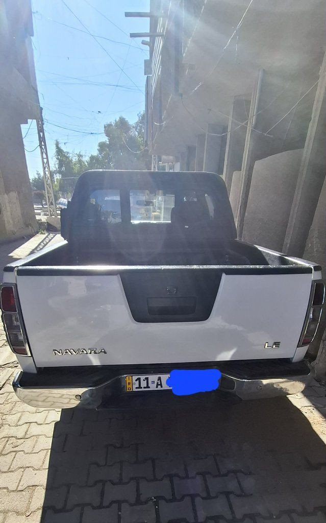 سلام عليكم 
من رخصة الادمن
نيسان نيفارا موديل ٢٠١٣
رقم بغداد بإسمي إنكليزي 
بيها الهلال الخلفي الأيمن صبغ فقط 
والباقي بارد مكانات ماشية ١٤٤ الف حقيقي 
مكان السيارة بغداد الشعلة للأستفسار الإتصال على الرقم *********** 
صور السونار موجود من ضمن الصور السعر ١٣٣ وبيه مجال بسيط
