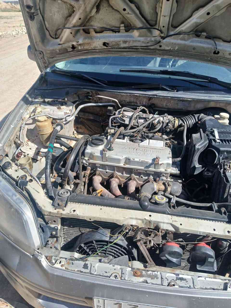 لانسر٢٠٠٢ رقم ميسان انكليزي بسمي السعر٤٧ اوبيه مجال السياره بعقوبه ***********
