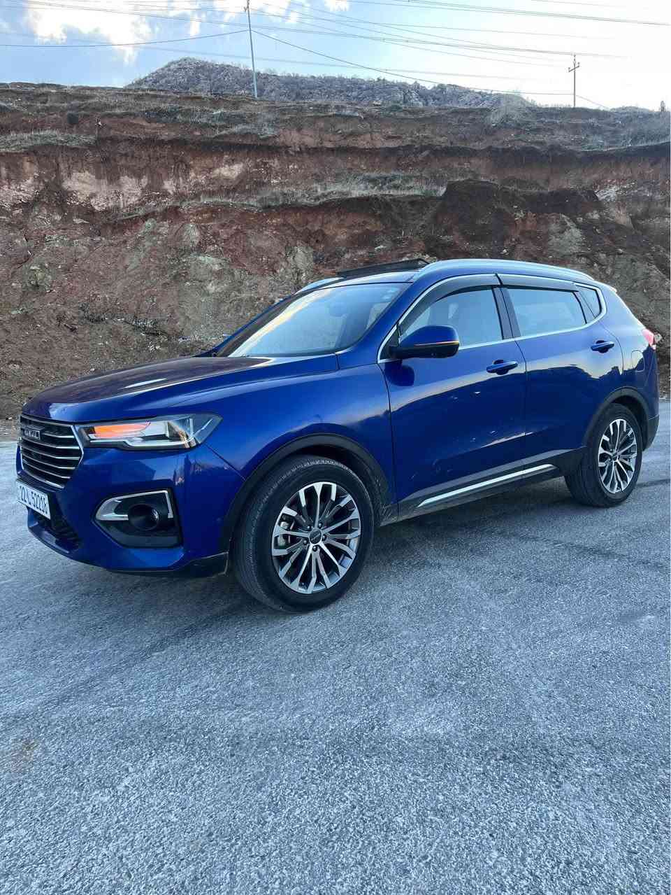 هفال موديل 2020حجم H6 محرك 2.0 توربو
سياره كير ومحرك وتبريد بشرط 
سياره رقم اربيل بس موجوده بدهوك 
سياره رقم وسنويه وهزه جديده 
سياره رقم اربيل و رقم انگليزي 
سياره باسمي ومكانها دهوك 
سياره تحويلها شرط 
سياره فقط 
جاملوغ يم سايق بخه صبغ بدون ضربه
بجم كبس دواخلها كلها وضع شريكه 
بجم وبدن وشواصي وايرباكات ودكمً
كلها وضع شريكه 
سياره ماشيه ٧٧ الف مايل فقط 
سياره فول مواصفات 
بانوراما و فتحتين بالسقف 
كوشن جلد و هيتر ومساج 
كراسي كهربائي 
تبريد مركزي 
شاشه وكاميره وحساس 
اكو هوايه مواصفات اخرى 
سياره مكانها دهوك 
سعرها ١٢٥ ورقه ونزل ٥ غرامه
*********** بيها واتس دهوك, العراق
