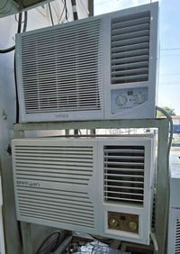 مكيفات ٢ طن • مستعمل نظيف • شغال بكهرباء ضعيفة