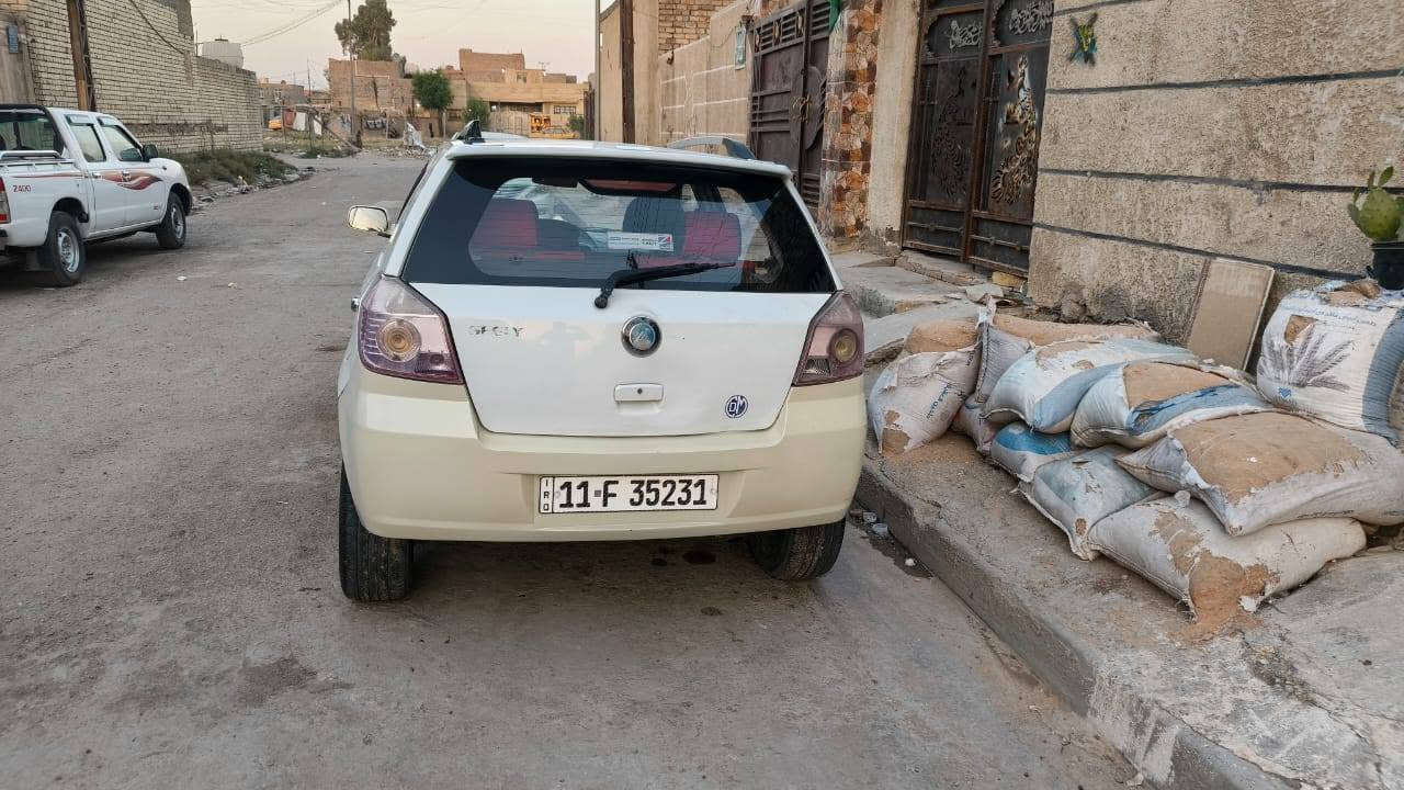 السلام عليكم للبيع سياره جديده تبريد تدفئة كهربائيات سياره ابلاديه فقط دعاميه خلفية امبدله والباقي كله ابلادي للمعلومات الإتصال على الرقم ***********بغدادالعبيدي السعر ٣٧ بيها مجال قليل
