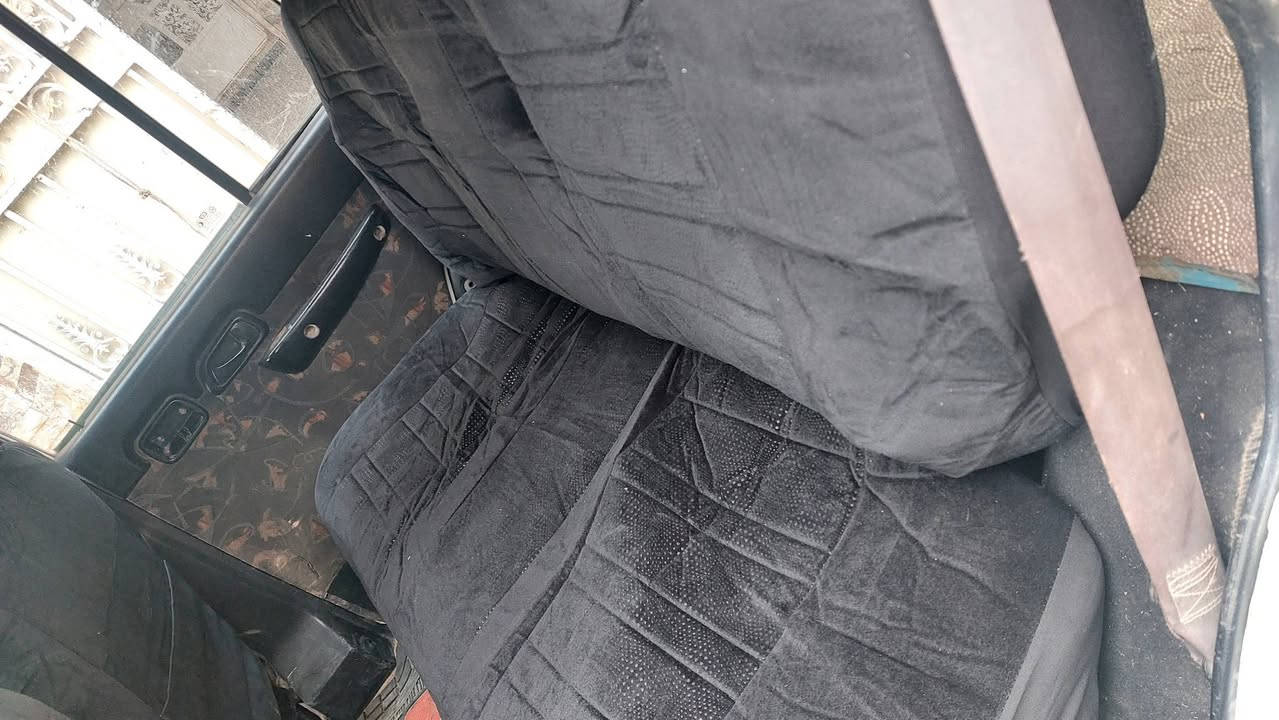 ٢٠٠٠ للبيع بلادية مكينة وكير مكفولات اتوماتيك كاز السعر ٤٢ تخم تاير يمكن بيه صبغ قطعتين  تليفون ***********
