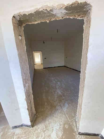 دار للبيع اقساط 
((((عرررررض مميز))))
 في مجمع الناصر السكني في تكريت📍
———————————————
مقدمة (35 مليون فقط)
قسط شهري (700 الف دينار)
ولمدة 6 سنوات ونصف
قسط سنوي لمرة واحدة 
(6ملايين دينار )
استلام دار ( 25 مليون دينار)
السعر الكلي 145 مليون
————————————-
مساحة الدار 200 م
مساحة البناء 170 م
اربع غرف نوم
صالة داخلية
استقبال
مطبخ
صحيات عدد 3
حديقة
كراج
الدار قيد الانشاء 
مدة تسليم الدار 6 اشهر
———————————————
للاستفسار الاتصال ☎️
***********
——————————
او مراجعة مكتب الديوان العربي حي الضباط نهاية شارع المعارض
