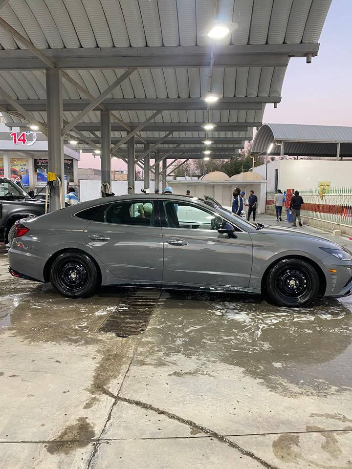 السلام عليكم للبيع سوناتا sel plus 1.6تيربو فول الفول اسمنتي دواخل جلد اسود مطرز احمر بنراما عدادات دجتل كير لمس شاشه انفكيشن ملاحه كبيرة كراسي كهرباء جام اوتو السياره وارد امريكا بيها باب امبدل بجديد ومصبوغ شغل درجه اولئ السيارة اجت من امريكا بيها كلير بس صبغ بدون تعديل او سمكره موديل 2021ممشى السيارة 85 الف مكان السياره البصرة التنومة اخوان اني مكلف بل نشر هاي تفاصيل السياره ومخلي حته صور امريكا ومسوي بيها سونار وصور السونار بل منشور رقم صاحب السيارة ‭0772 582 5305‬للاستفسار هاذ راعي السياره اكرر اخوان اني مكلف بل نشر السعر 158 وبيها مجال
