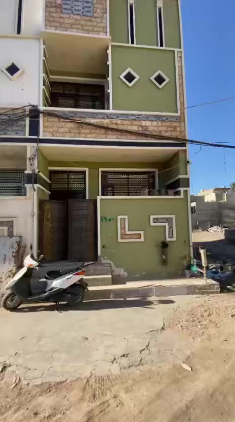 سلام عليكم بيت للبيع في منطقة شاطئ التاجي (الطي) نزال قاسم الوكيل ملك (50م) الواجهه (5) ونزال (10) مي ائساله موجد كهرباء متوفره بناء حديث عدد الغرف (2)فوك لاستفسار اكثر الاتصال على رقم وتساب موجود ‭

 ‭٠٧٧٣ ٤١٧ ٢٢٨٧‬
