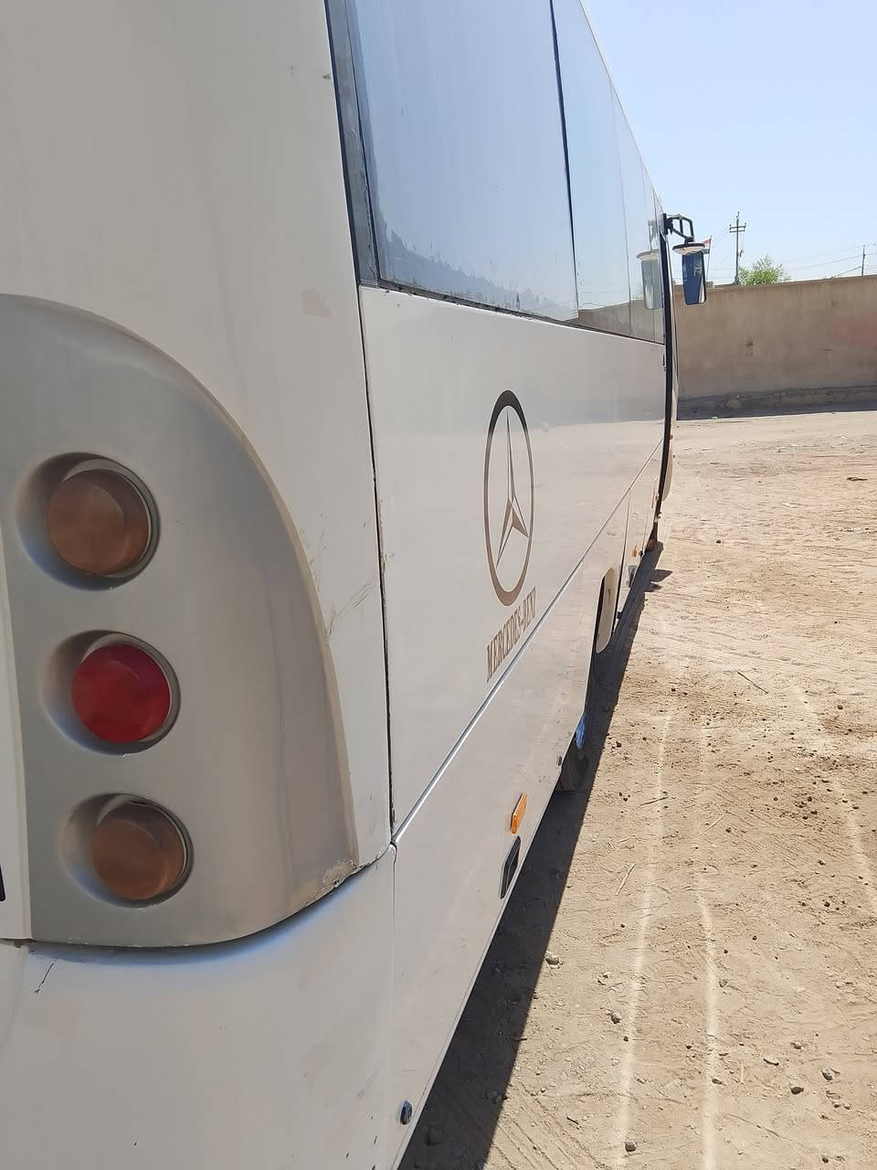 يا الله سلام عليكم مارسدس للبيع مديل 2012 سيارة كامله مكمله بوجهك للشارع تخم تاير تبريد كهربائيات كله شغاله محرك لاستفسار اتصل وبيك خير وتدلل ***********
