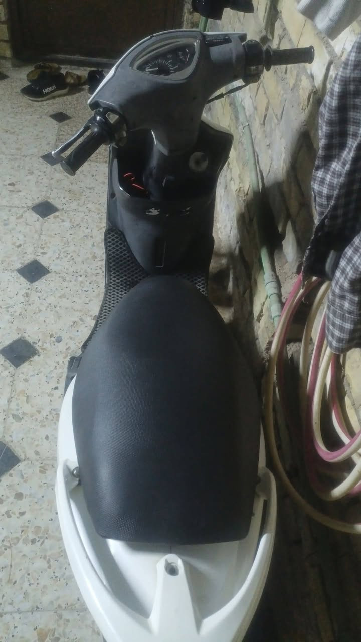 البيع بلاديه قبق هندر موجود سوادمال هندر موجوده مكاني دوره ابو دشير رايده ب 700وبيه مجال حك جيه 
***********
موجود عل خاص ٢٤ساعه
