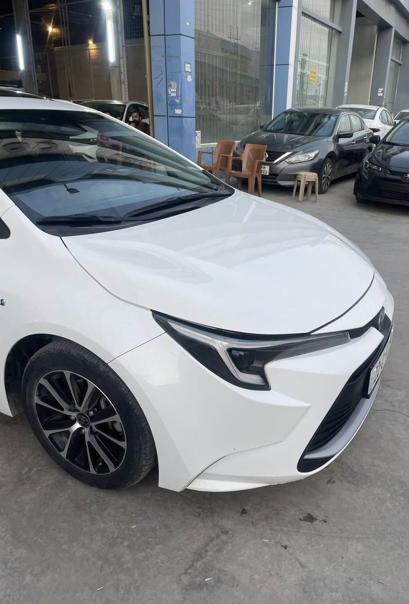 كورلا هايبرد
موديل 2024 رقم اربيل ومكانها اربيل 
ماشيه ٧٠ الف
مكفوله من صبغ وضربه بيها رصعه صغيره ممبينه
موصفات فول مواصفات 
سلايت نقطه عمياء
بصمه تشغيل أبواب وبيبان 
اوتو هولد 
سايد بريك كهرباء 
السعر 148بيه مجال بسيط
***********
***********
