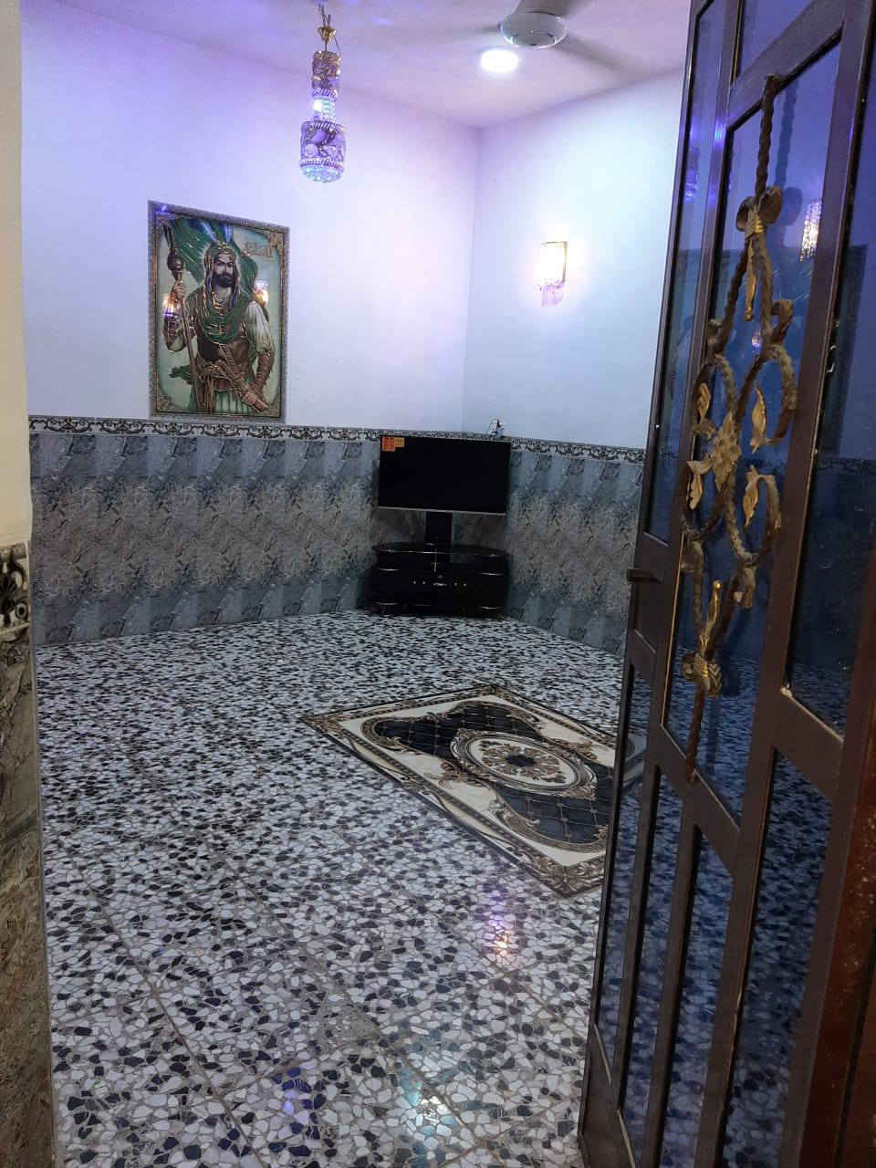 بيت للبيع طابو زراعي سند 25 مساحه 125متكون من غرفه نوم صاله وهول ومطبخ صحيات داخليه  واجهيه 13نزال 10 المراسله على ***********
