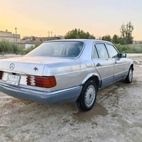 مرسيدس رئاسي • ١٩٨٧ • محرك ٣٠٠