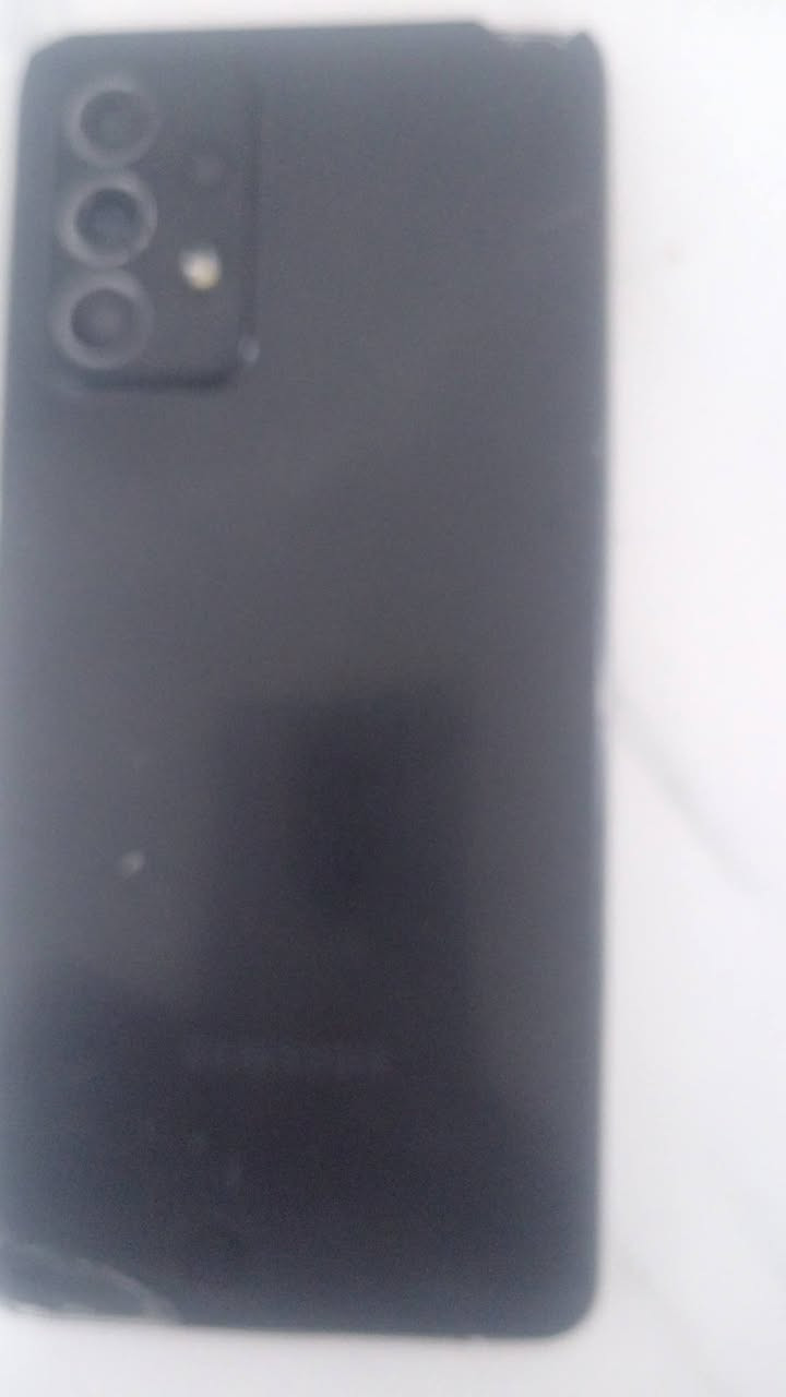 السلام عليكم
عندي مبايل جلكسي a52  ذاكرة 256وكع ونكسرت الشاشة اللون اسود منو يشتري وبيش ياخذوه وعندي مبايل ثاني يشتغل مبي شي بس الشاشه بيها ضربه اريدة ب15 قفل


**إذا كنت صاحب هذا الإعلان وتريد حذفه لأي سبب، رجاءا أرسل رسالة إلى الدعم الفني**