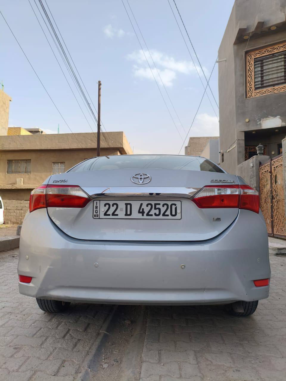 للبيع: تويوتا كورولا 2015 (ساز) 🚗
​النوع: تويوتا كورولا (Toyota Corolla)
​الموديل: 2015
​اللون: رصاصي 
​الحالة العامة: ساز (نظيفة جداً وبحالة ممتازة)
​✨ 
​محرك قوي واقتصادي جداً في استهلاك الوقود.
​تبريد ثلج ما شاء الله (شغال وجاهز للصيف).
​كير، محرك، وسدر بحالة ممتازة وجاهزة للاستخدام فوراً.
​صدر السيارة ناعم وبدون أي أصوات.
​داخلية نظيفة جداً وبحالة الوكالة.
​
​هزه وسنويه جديد ل2027
​رقم اربيل الجديد ابسمي 
​مكاني بغداد/ المحموديه 
​📌 ملاحظة: السيارة حرة وجاهزة للتحويل مباشرة، ومصروف عليها وما تحتاج أي برغي. 
​📞 للتواصل والاستفسار (اتصال أو واتساب):
هاذه رقمي ***********
💵 السعر 130 وبيها مجال بسيط
