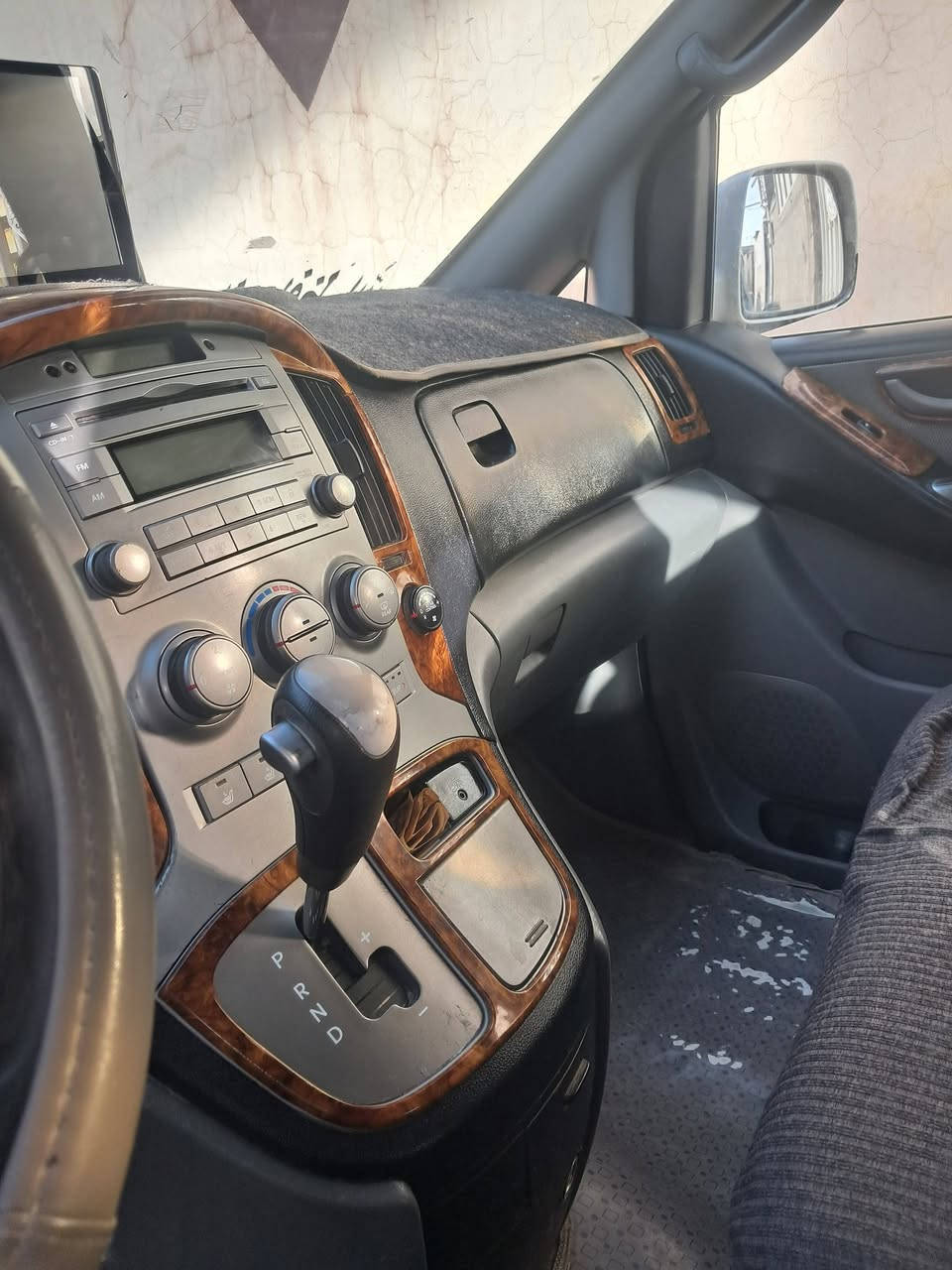 ستاركس 9 مسكر اصل   اوتماتيك مكينه بلاديه سنويه ل 28 
السعر ١٤٤ وبيها مجال حك جيه للستفسار اكثر اتصل ***********
