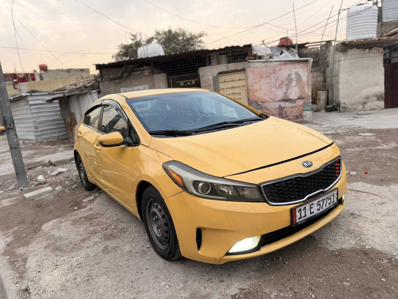 السلام عليكم فورتي 2017 مكينه 2000دوش كير مكينه كفاله كل نقص ما بيه سياره جديده جدا بسمي. حادث جاملغ  وراجع نفسه بدون دواخل ليبل واحد السعر 118 وبيه شي بصيط. بغداد البلديات ***********
