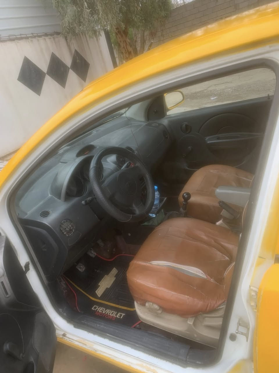 افيو للبيع موديل 2006سنوي جديد كوبون زرب مابي تبريت يشتخل كربايات يشتخل تايات جديد سعر43شويةييةبيمجال مكان كركوك شراي خابر***********
